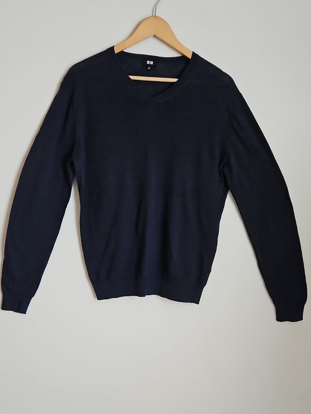 Uniqlo Mens Linen Cotton Sweater V Neck Navy Lightweight Coastal M